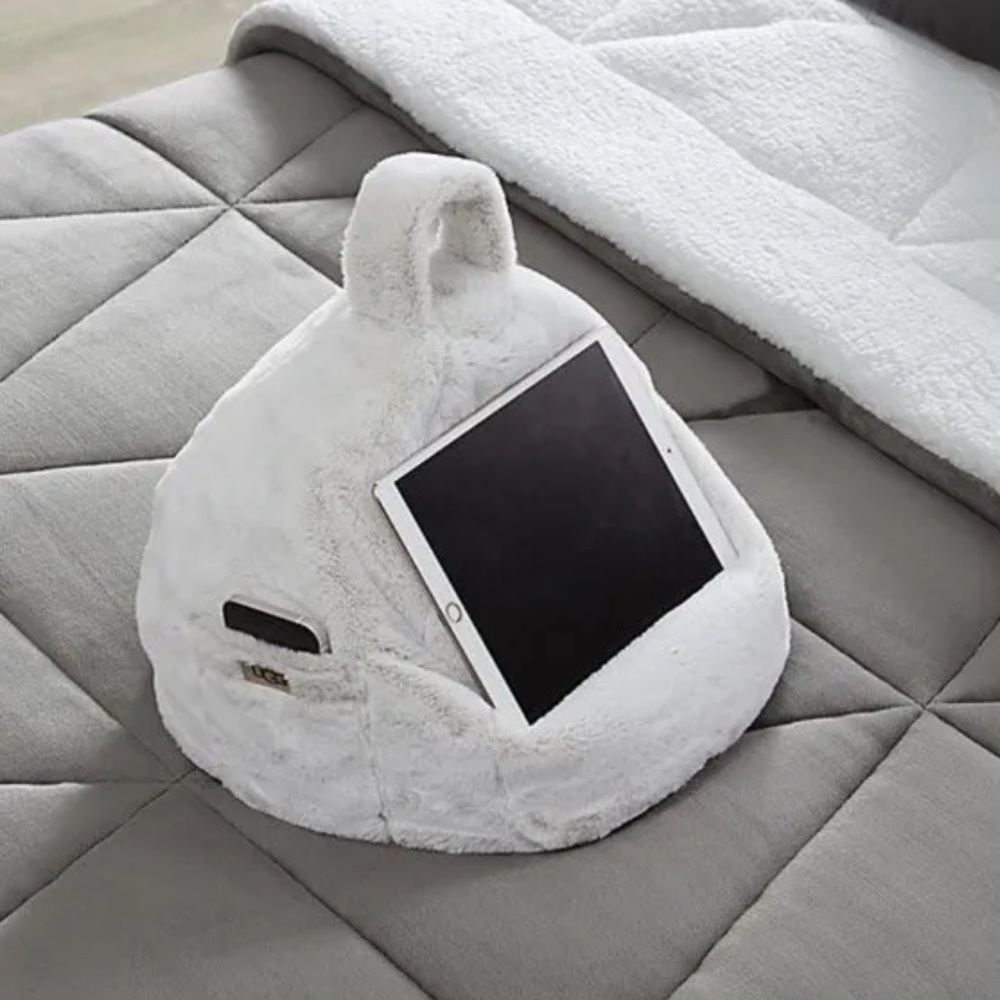 UGG tablet holder